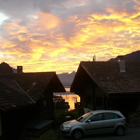 Chalet Burg * Iseltwald